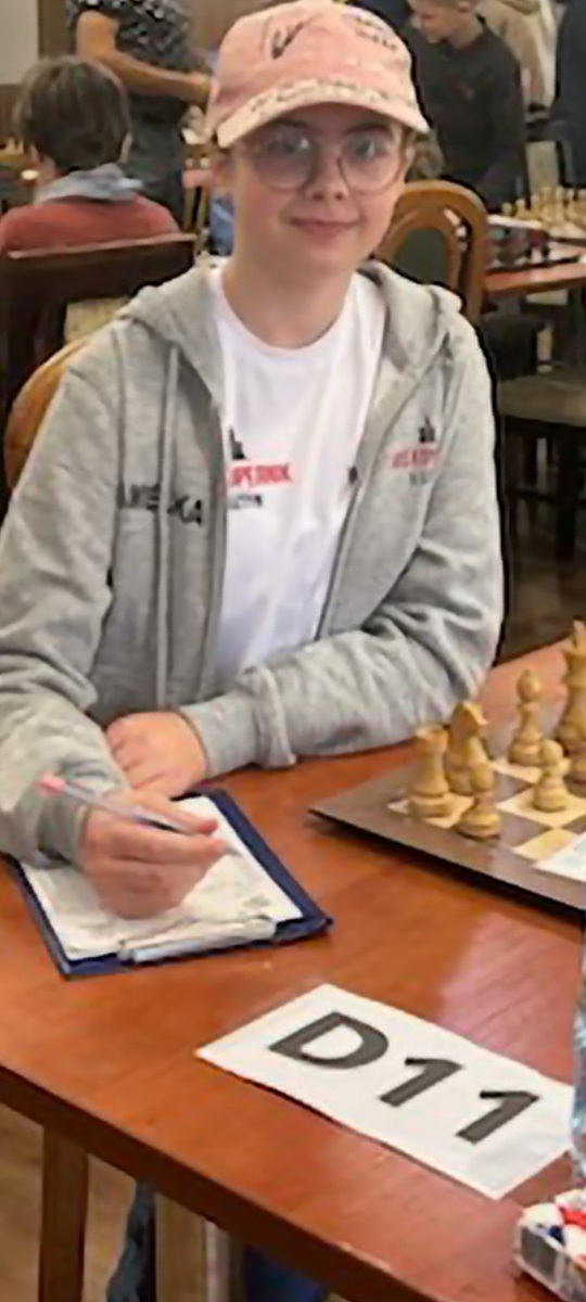uczennica SP9 na turnieju szachowym